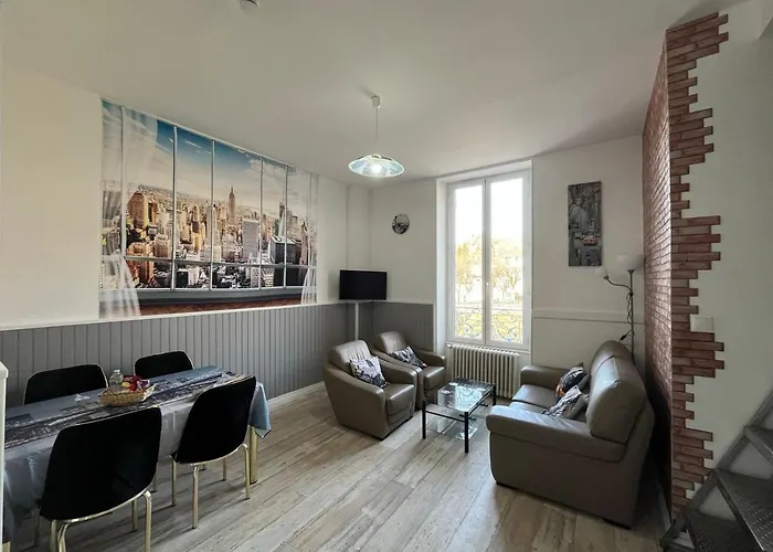 Les Roitelets New York - T2 Avec Mezzanine - Thème New York - Entièrement Neuf - Classé 3 étoiles - Proche Centre-ville&thermes - Confort - Ménage Et Linge De Maison Inclus * La Bourboule