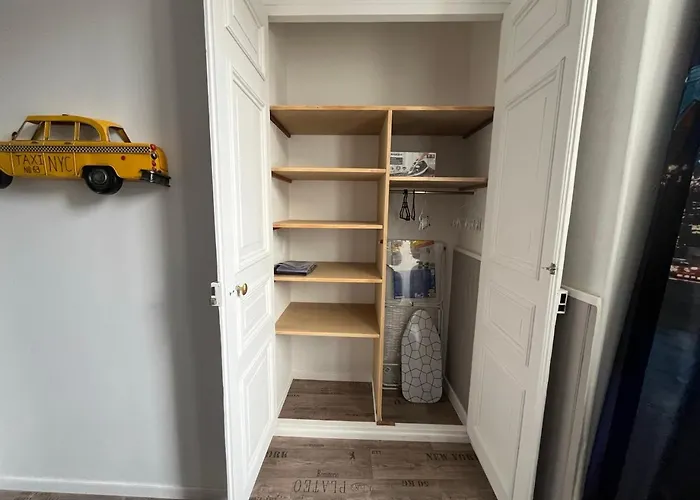 Apartamento Les Roitelets New York - T2 Avec Mezzanine - Thème New York - Entièrement Neuf - Classé 3 étoiles - Proche Centre-ville&thermes - Confort - Ménage Et Linge De Maison Inclus