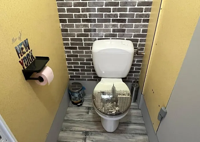 Les Roitelets New York - T2 Avec Mezzanine - Thème New York - Entièrement Neuf - Classé 3 étoiles - Proche Centre-ville&thermes - Confort - Ménage Et Linge De Maison Inclus * La Bourboule